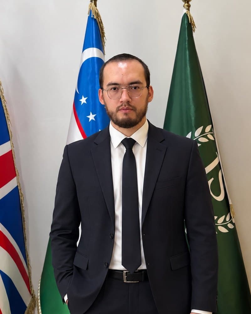 Islom Abdunosirov — Ixlos School ustozi